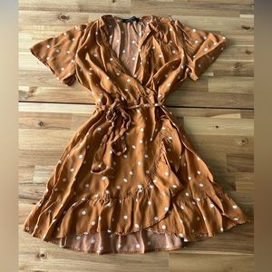 Dynamite orange-brown ruffle dress - Size small